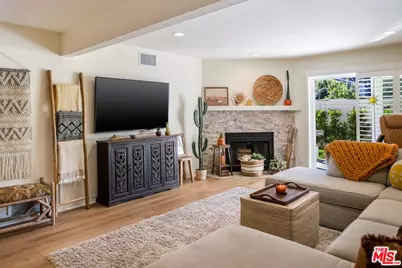 571 Artisan Rd, Newbury Park, CA 91320 - Photo 1