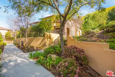 382 E Hilltop Way, Thousand Oaks, CA 91362 - Photo 1