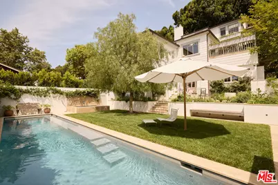 239 W Channel Rd, Santa Monica, CA 90402 - Photo 1