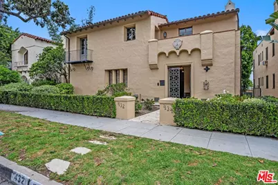 432 Smithwood Dr, Beverly Hills, CA 90212 - Photo 1