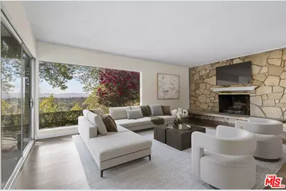 3543 Scadlock Ln, Sherman Oaks, CA 91403 - Photo 1