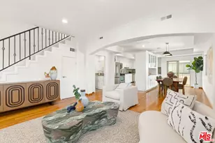 822 N McCadden Pl, Los Angeles, CA 90038 - Photo 1