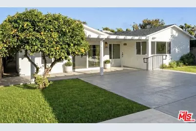 914 N Evergreen St, Burbank, CA 91505 - Photo 1