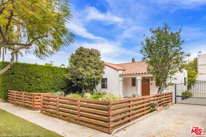 1134 N Poinsettia Pl, West Hollywood, CA 90046 - Photo 1
