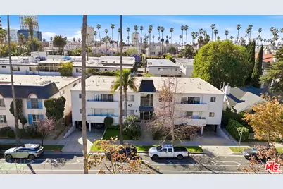 1042 6th St, Santa Monica, CA 90403 - Photo 1