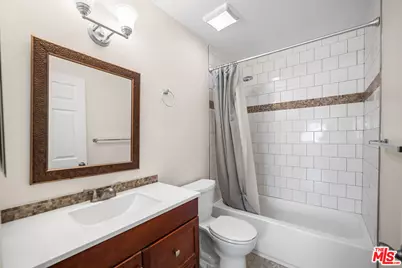 432 N Harvard Blvd, Los Angeles, CA 90004 - Photo 1