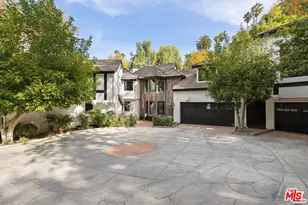 16881 Oak View Dr, Encino, CA 91436 - Photo 1