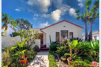 1034 Pacific St, Santa Monica, CA 90405 - Photo 1