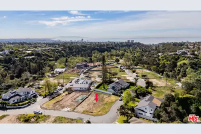 1120 Villa View Dr, Pacific Palisades, CA 90272 - Photo 1