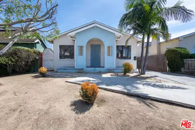 2132 S Cloverdale Ave, Los Angeles, CA 90016 - Photo 1