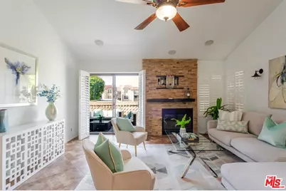 4852 Cabana Dr #202, Huntington Beach, CA 92649 - Photo 1