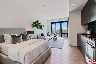 10700 Tabor St #205, Los Angeles, CA 90034 - Photo 1