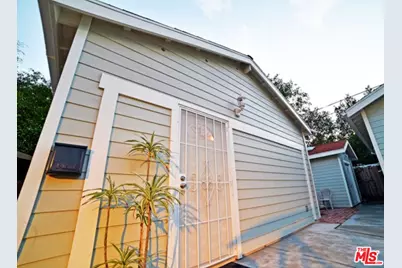 109 S Laurel Ave #Cottage, Los Angeles, CA 90048 - Photo 1