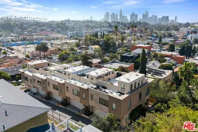 1902 W Liberty Ct, Los Angeles, CA 90026 - Photo 1