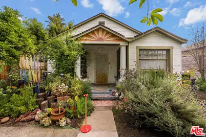 2206 Walnut Ave, Venice, CA 90291 - Photo 1