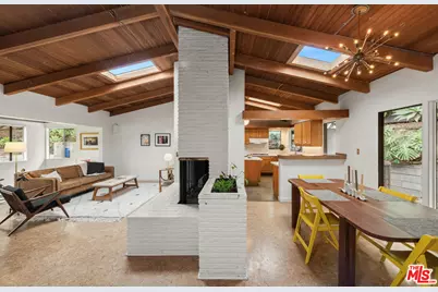 3858 Roble Vista Dr, Los Angeles, CA 90027 - Photo 1