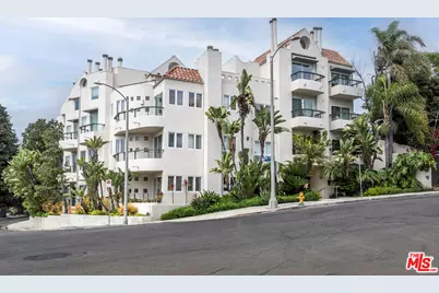 15425 Antioch St #202, Pacific Palisades, CA 90272 - Photo 1