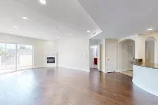 14242 Burbank Blvd, Sherman Oaks, CA 91401 - Photo 1