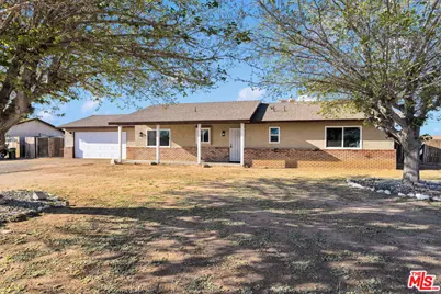21360 Klamath Rd, Apple Valley, CA 92308 - Photo 1