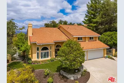 22400 Calipatria Dr, Calabasas, CA 91302 - Photo 1