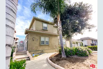 904 E Windsor Rd #103, Glendale, CA 91205 - Photo 1