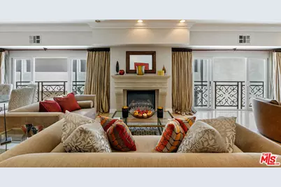 11840 Dorothy St #402, Los Angeles, CA 90049 - Photo 1
