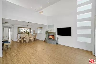 120 Fleet St #A, Marina del Rey, CA 90292 - Photo 1