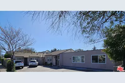 6141 Hazeltine Ave, Van Nuys, CA 91401 - Photo 1