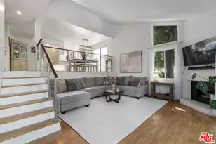 15157 Magnolia Blvd, Sherman Oaks, CA 91403 - Photo 1