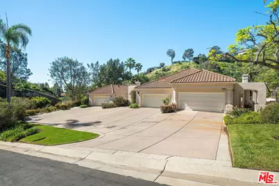 604 Palisades Dr, Pacific Palisades, CA 90272 - Photo 1