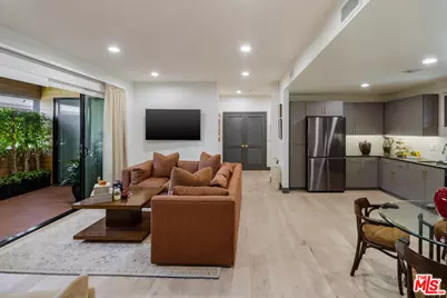 118 N Orlando Ave #201, Los Angeles, CA 90048 - Photo 1