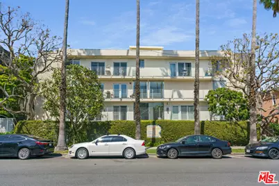843 4th St #202, Santa Monica, CA 90403 - Photo 1