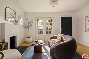 2916 Hillcrest Dr, Los Angeles, CA 90016 - Photo 1