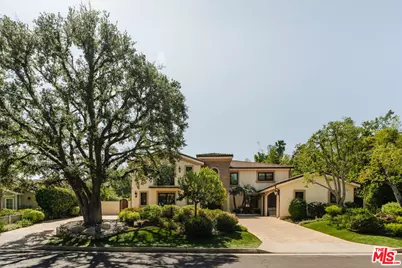17236 Weddington St, Encino, CA 91316 - Photo 1