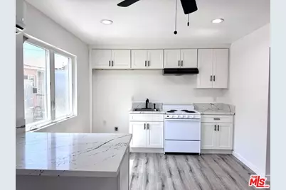 841 W 64th St #841.5, Los Angeles, CA 90044 - Photo 1