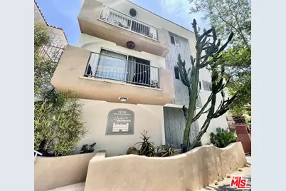 1218 McClellan Dr #201, Los Angeles, CA 90025 - Photo 1