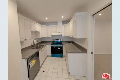 415 Montana Ave #203, Santa Monica, CA 90403 - Photo 1