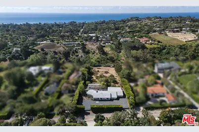 28926 Boniface Dr, Malibu, CA 90265 - Photo 1