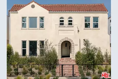 929 S Sycamore Ave, Los Angeles, CA 90036 - Photo 1