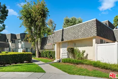 6521 Wystone Ave #1, Reseda, CA 91335 - Photo 1