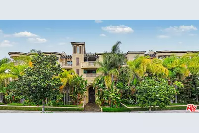 12021 Guerin St #102, Studio City, CA 91604 - Photo 1