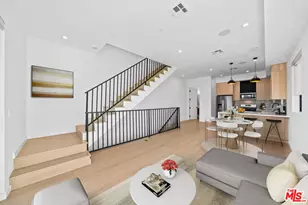13841 Burbank Blvd, Los Angeles, CA 91401 - Photo 1