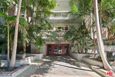 1242 S Barrington Ave #304, Los Angeles, CA 90025 - Photo 1