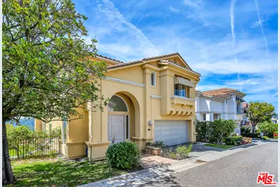 16730 Calle De Catalina, Pacific Palisades, CA 90272 - Photo 1