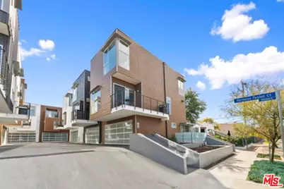 7198 Formosa Fusion Ct, Los Angeles, CA 90046 - Photo 1