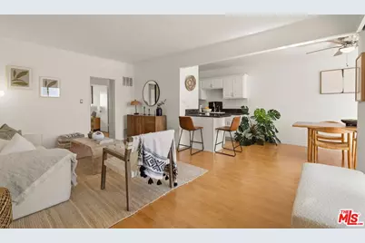 2621 Centinela Ave #18, Santa Monica, CA 90405 - Photo 1