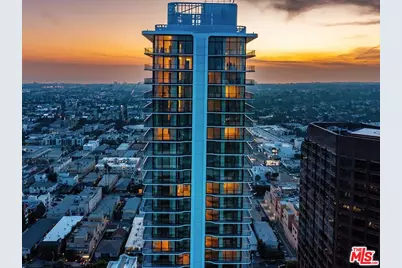 11750 SW Wilshire Blvd #2004, Los Angeles, CA 90025 - Photo 1