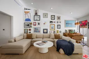 3991 Prospect Ave, Los Angeles, CA 90027 - Photo 1