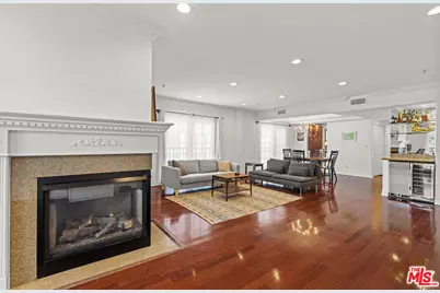 11826 Dorothy St #401, Los Angeles, CA 90049 - Photo 1
