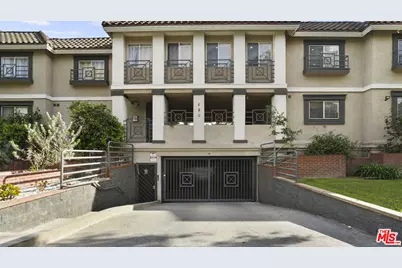 420 Riverdale Dr #11, Glendale, CA 91204 - Photo 1
